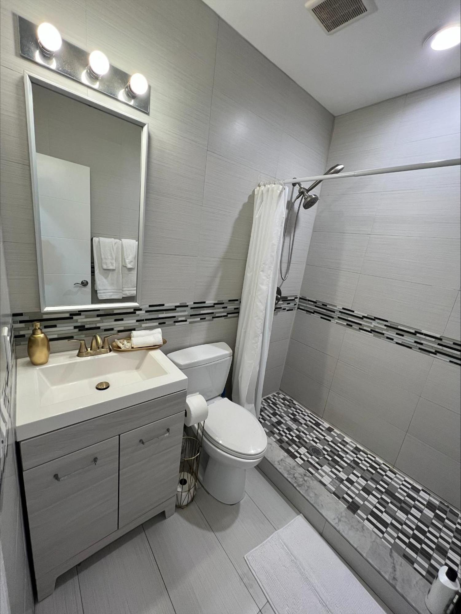 The Pearl Beachside Apartments On Hollywood Beach Exterior foto
